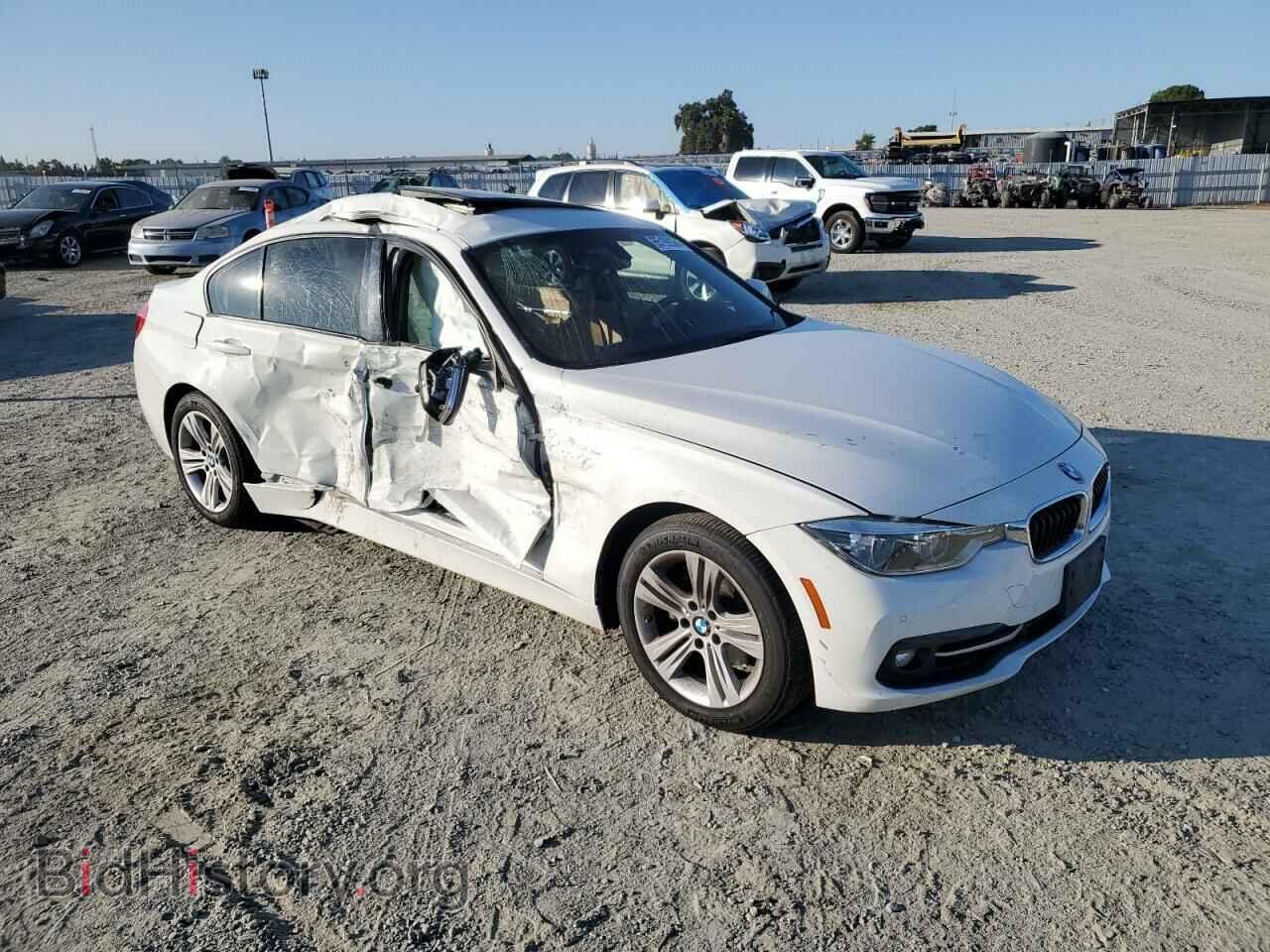 2016 BMW 3 SERIES - VIN: WBA8E9G56GNT43139 - Фото 4
