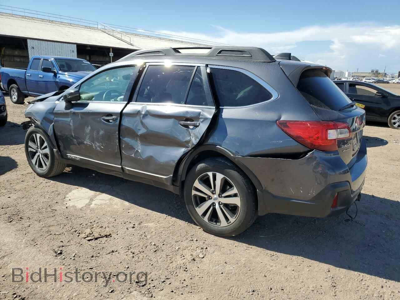 2018 SUBARU OUTBACK - VIN: 4S4BSANC7J3235793 - Фото 2