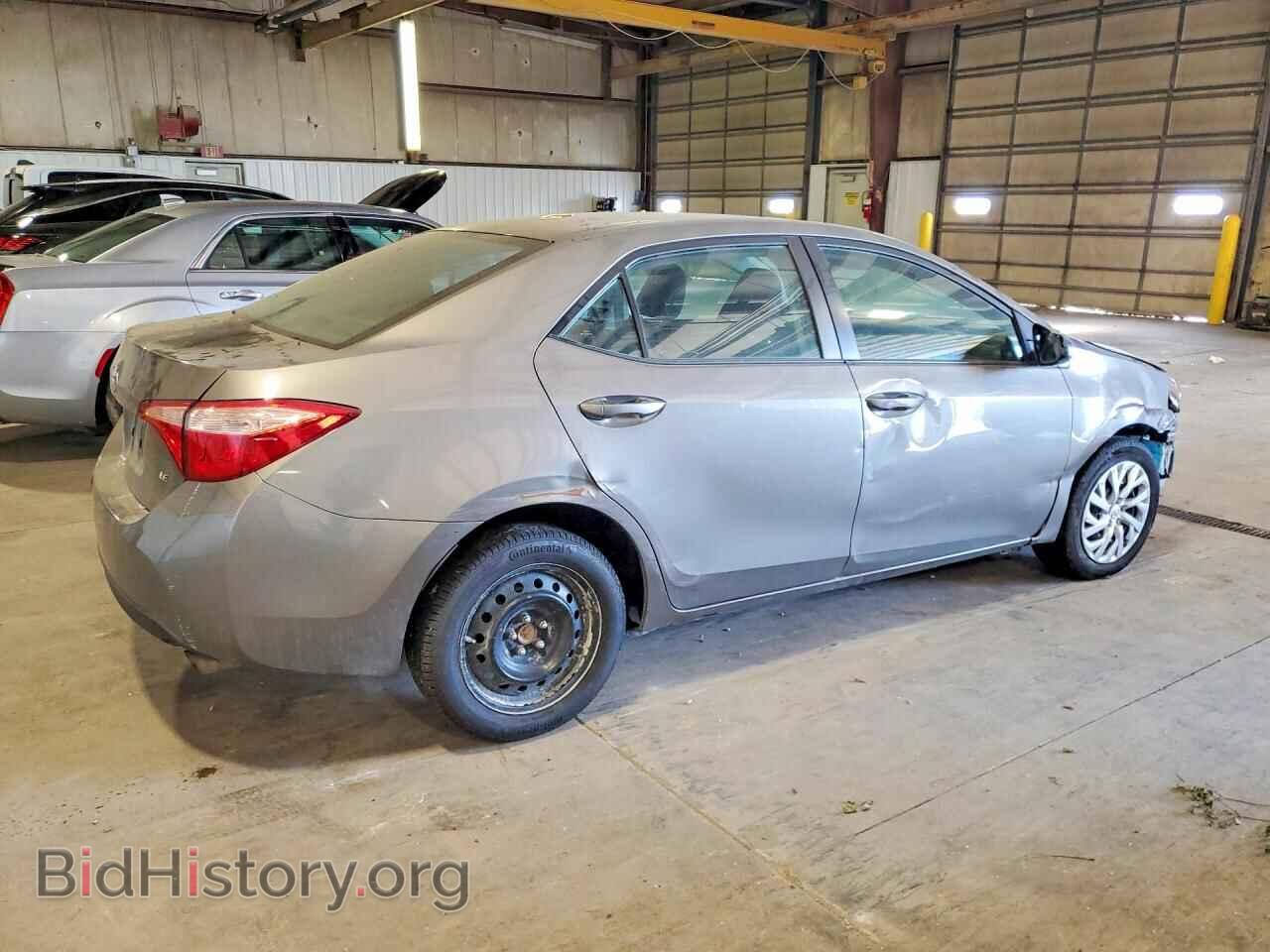 2018 TOYOTA COROLLA - VIN: 5YFBURHE9JP744575 - Фото 3