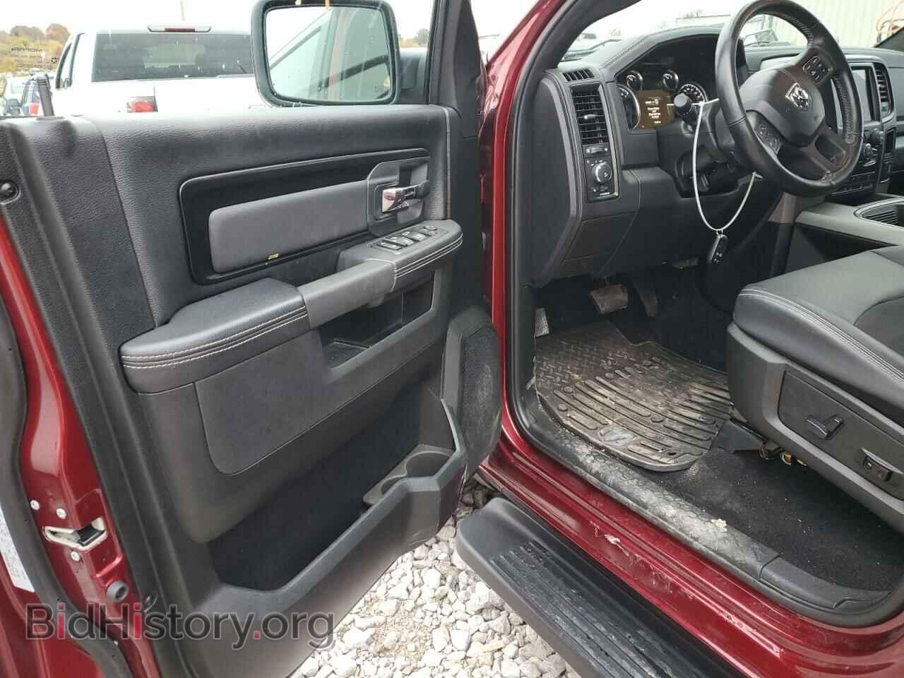2018 RAM 1500 - VIN: 1C6RR7YTXJS194098 - Фото 9