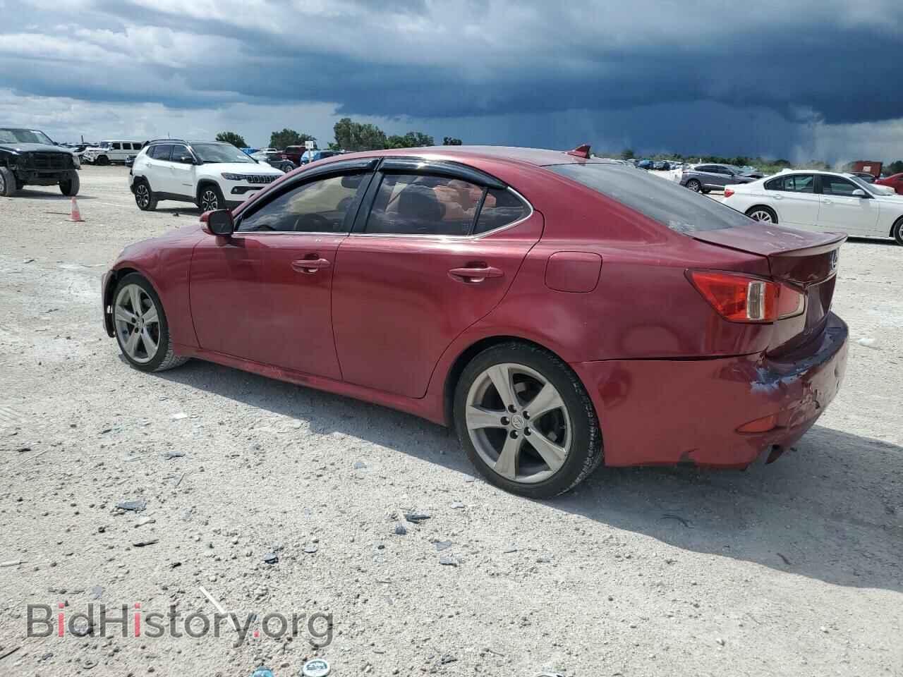 2011 LEXUS IS - VIN: JTHBF5C21B5140659 - Фото 2