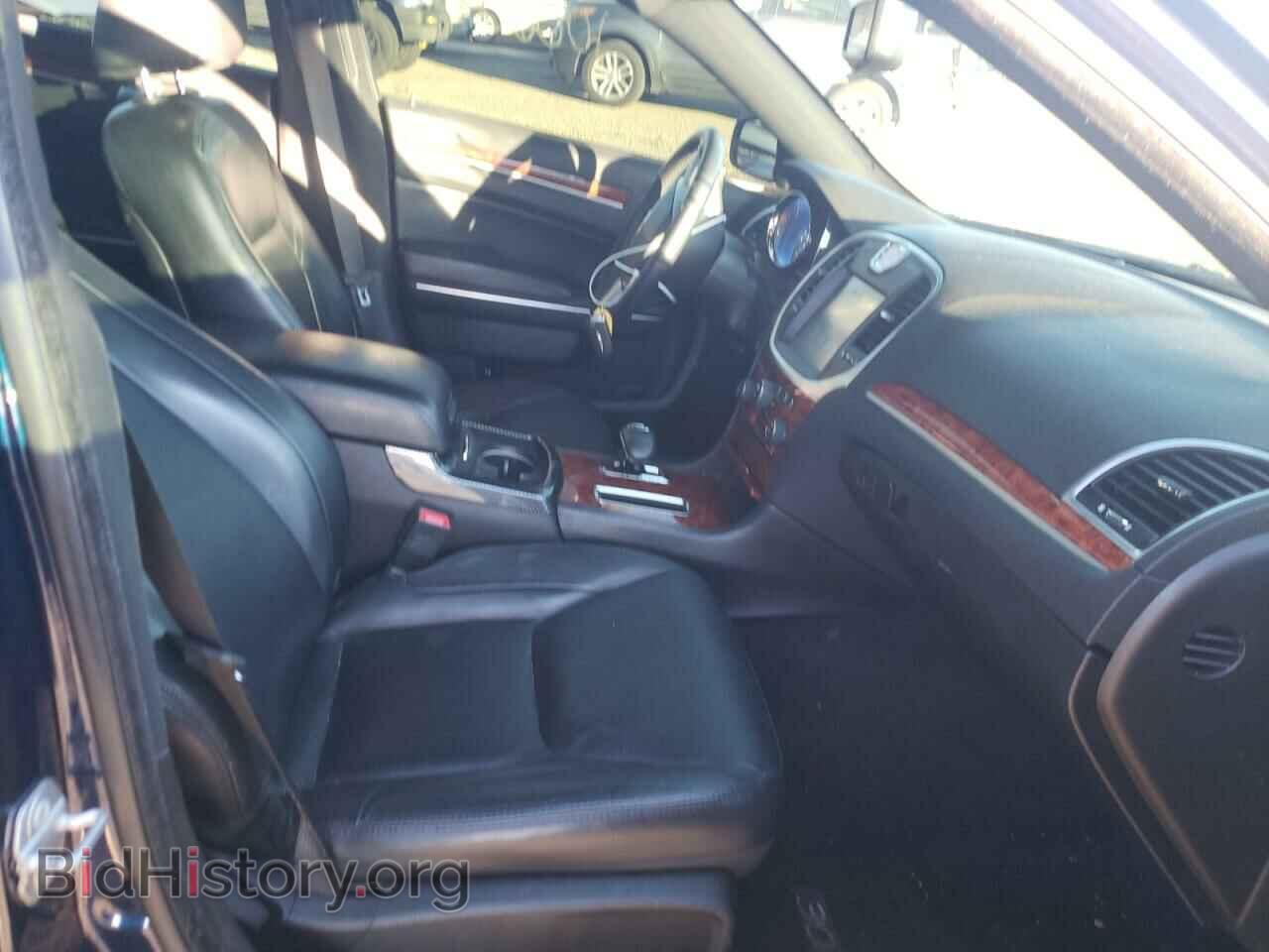 2014 CHRYSLER 300 - VIN: 2C3CCAAG0EH378817 - Фото 5