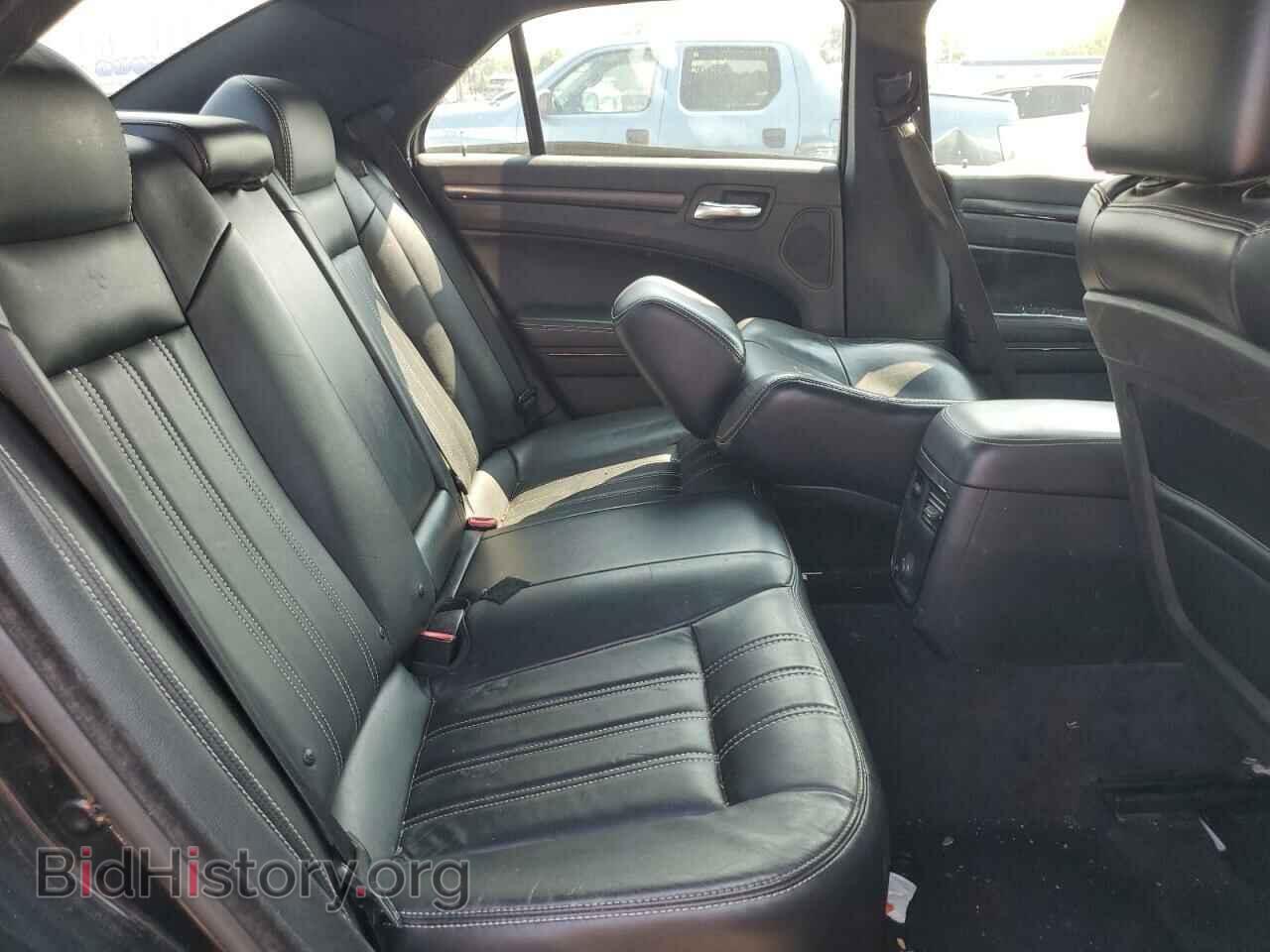 2014 CHRYSLER 300 - VIN: 2C3CCAGG3EH352977 - Photo 10