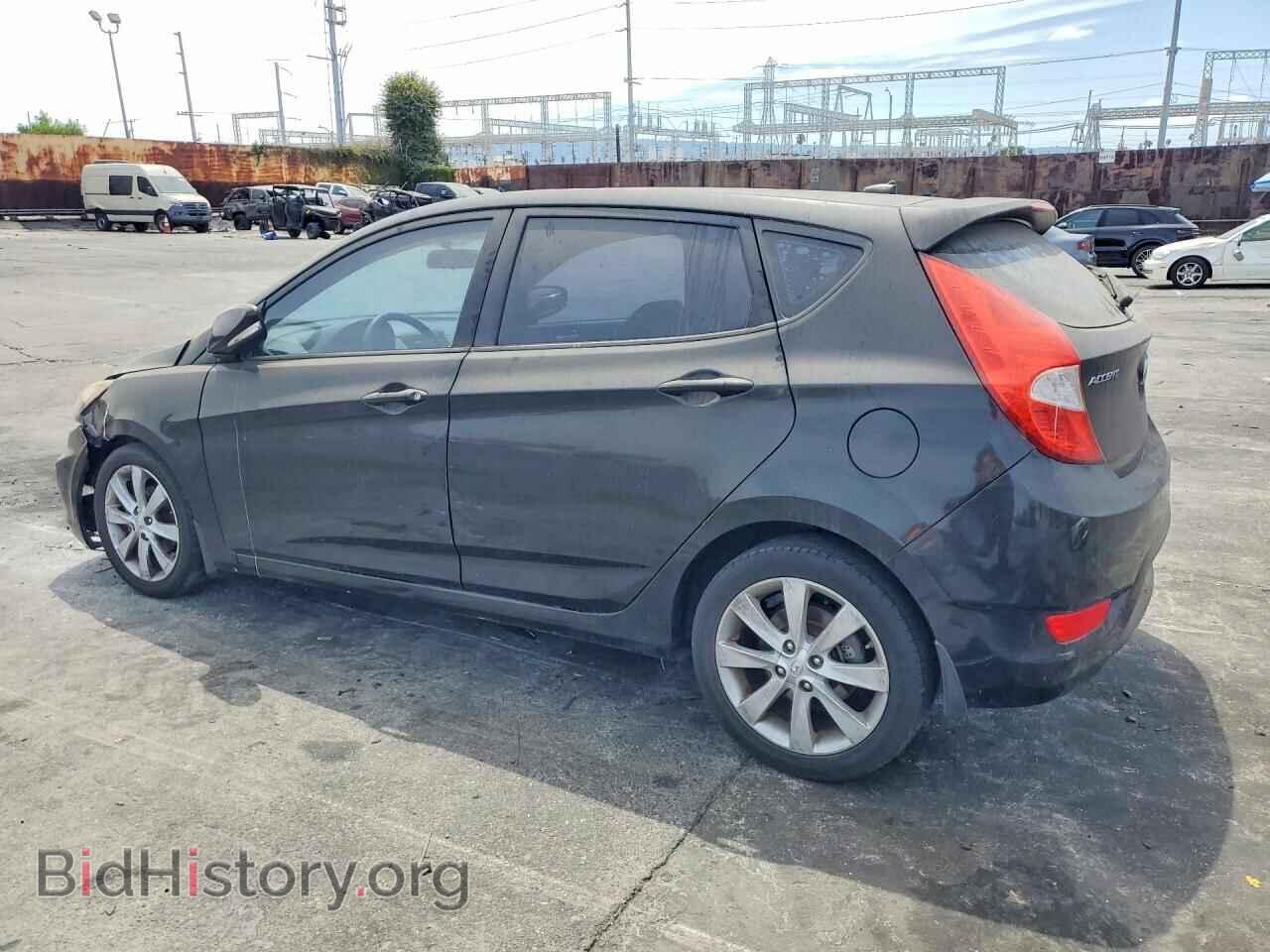 2013 HYUNDAI ACCENT - VIN: KMHCU5AE5DU106043 - Photo 2