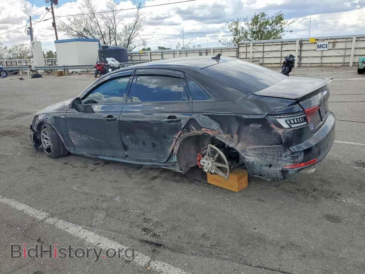 2018 AUDI A4 - VIN: WAUKMAF41JA085078 - Фото 2