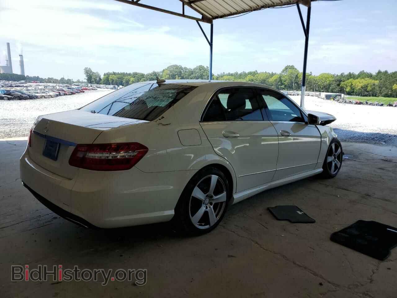 2010 MERCEDES-BENZ E-CLASS - VIN: WDDHF5GB5AA092018 - Фото 3