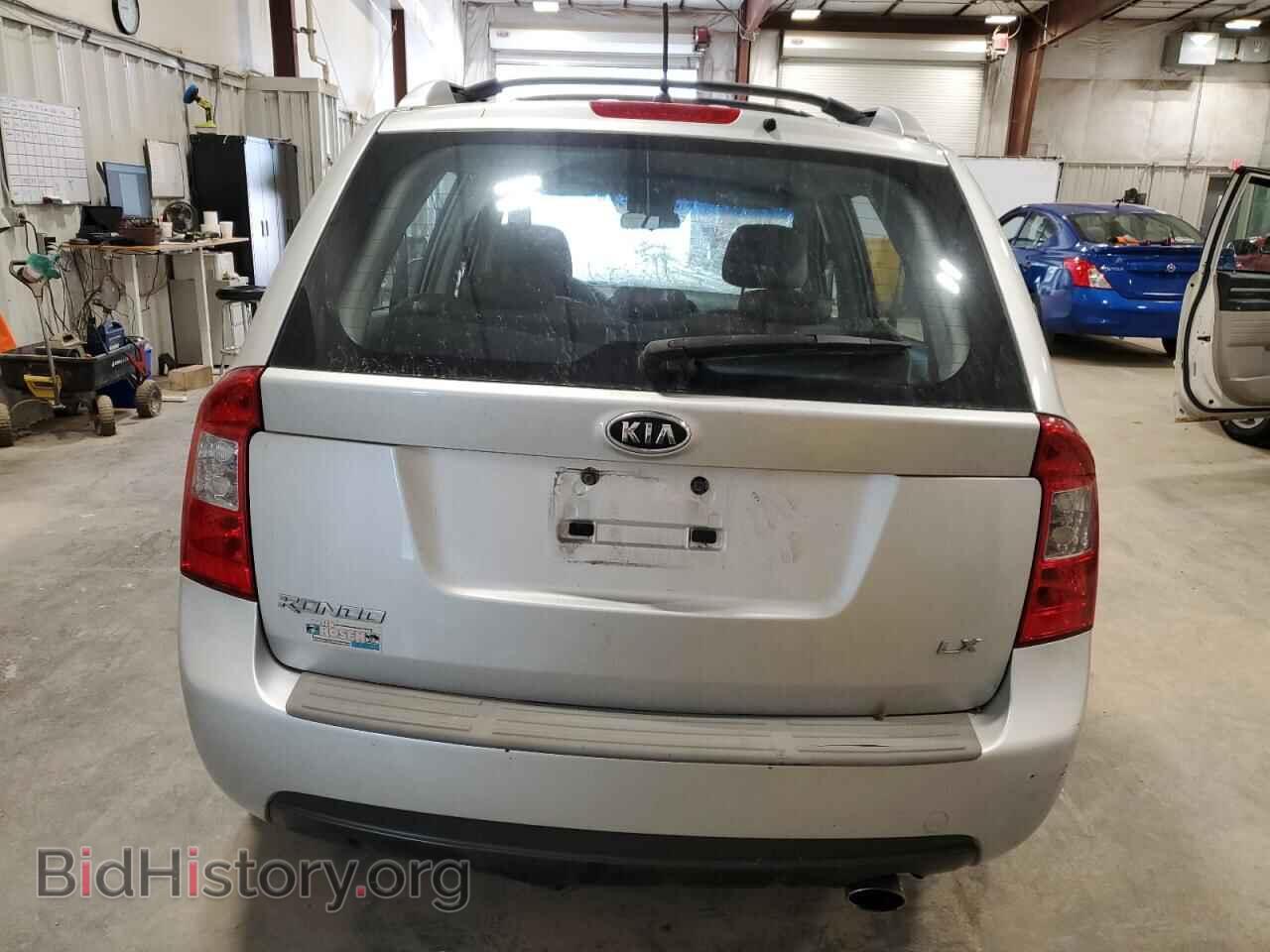 2007 KIA RONDO - VIN: KNAFG525477088674 - Фото 6