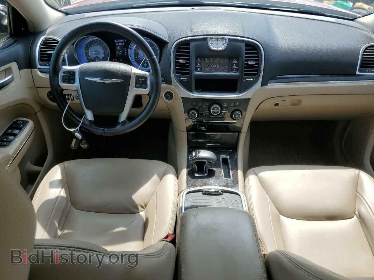 2012 CHRYSLER 300 - VIN: 2C3CCACG5CH138639 - Фото 8