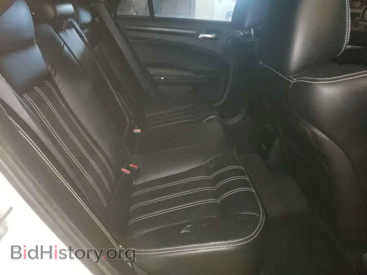 2016 CHRYSLER 300 - VIN: 2C3CCAGG2GH305149 - Фото 6
