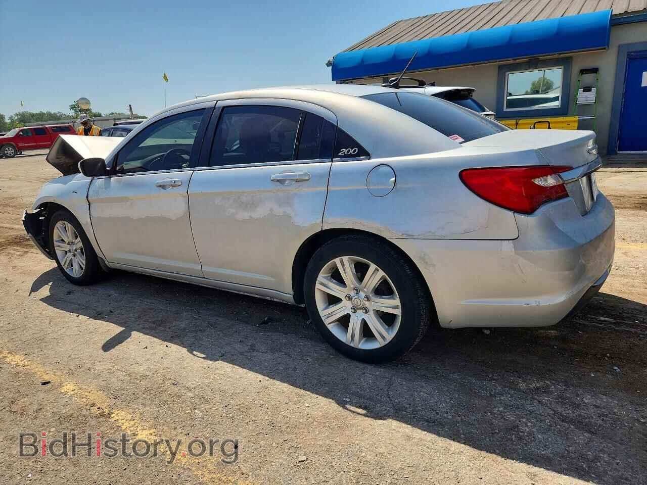 2012 CHRYSLER 200 - VIN: 1C3CCBAB3CN222527 - Photo 2