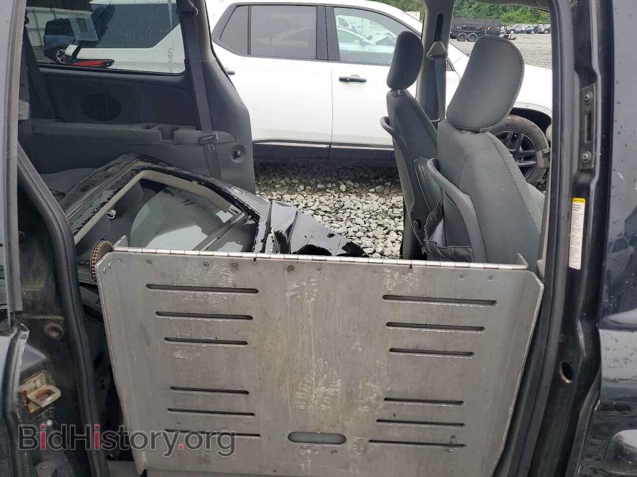 2005 DODGE CARAVAN - VIN: 2D4GP44L05R442816 - Photo 11