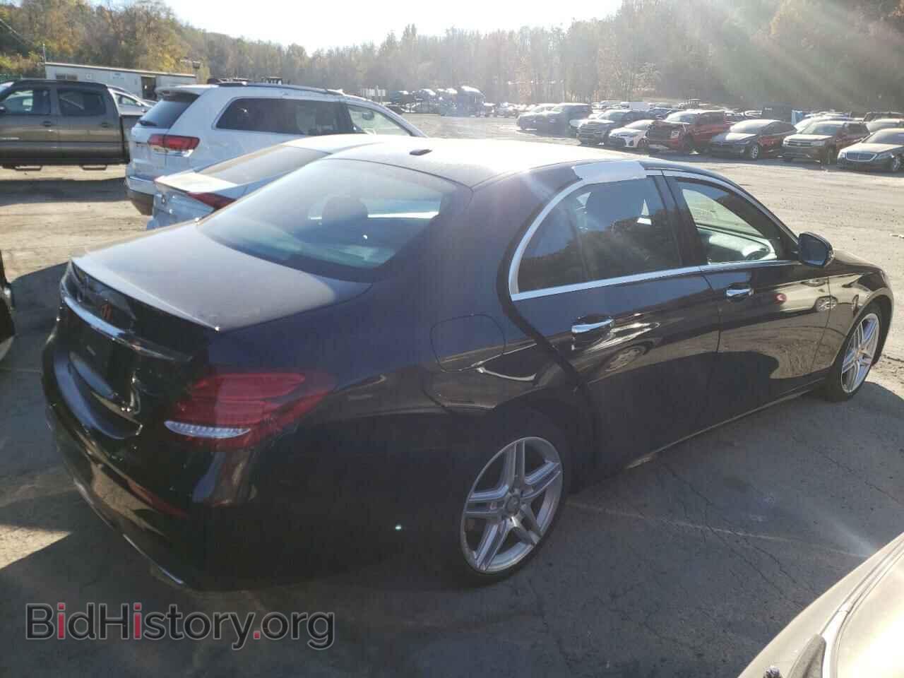 2017 MERCEDES-BENZ E-CLASS - VIN: WDDZF4KB3HA063133 - Фото 4