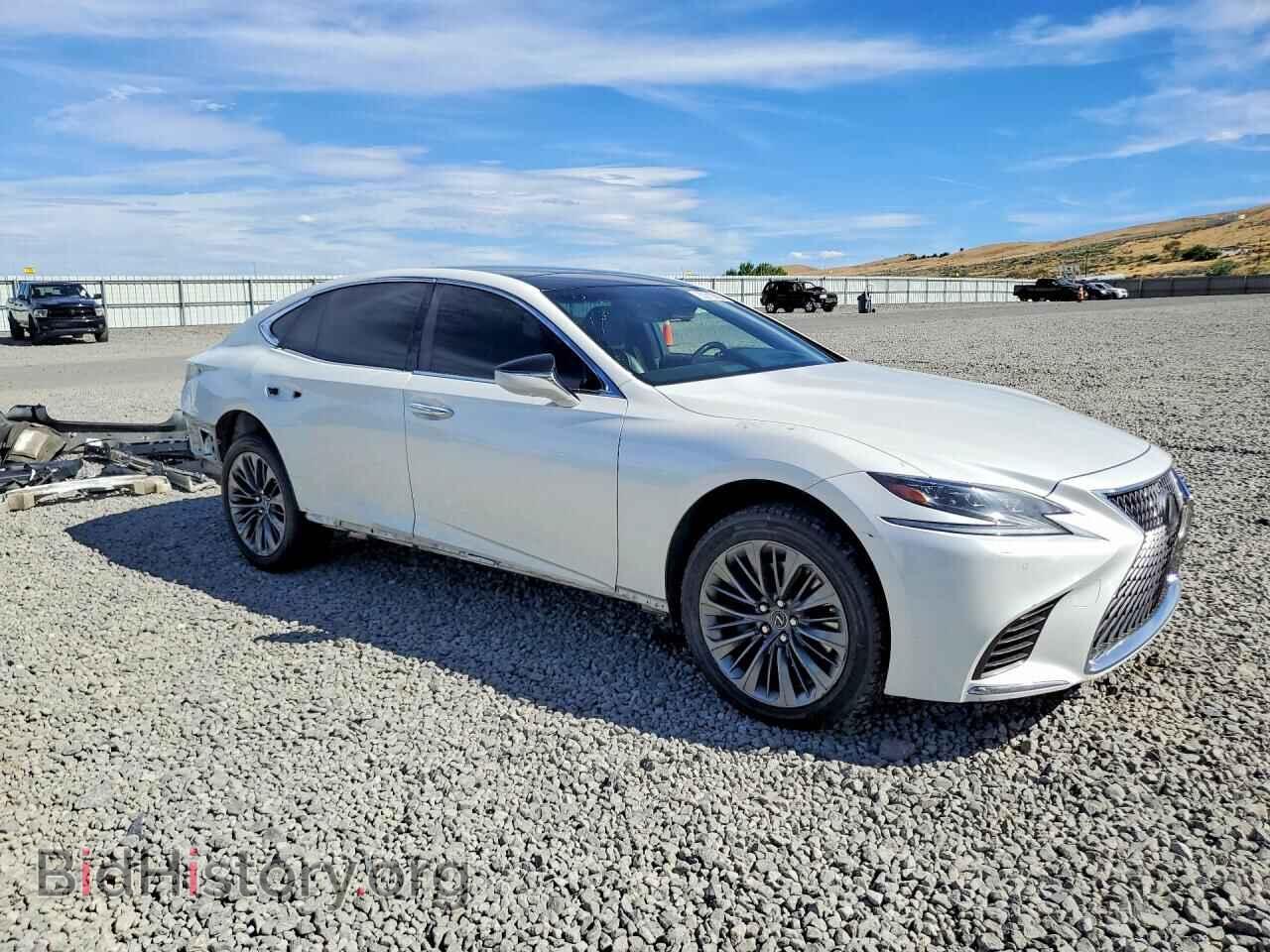 2018 LEXUS LS500 - VIN: JTHC5LFF4J5001084 - Photo 4