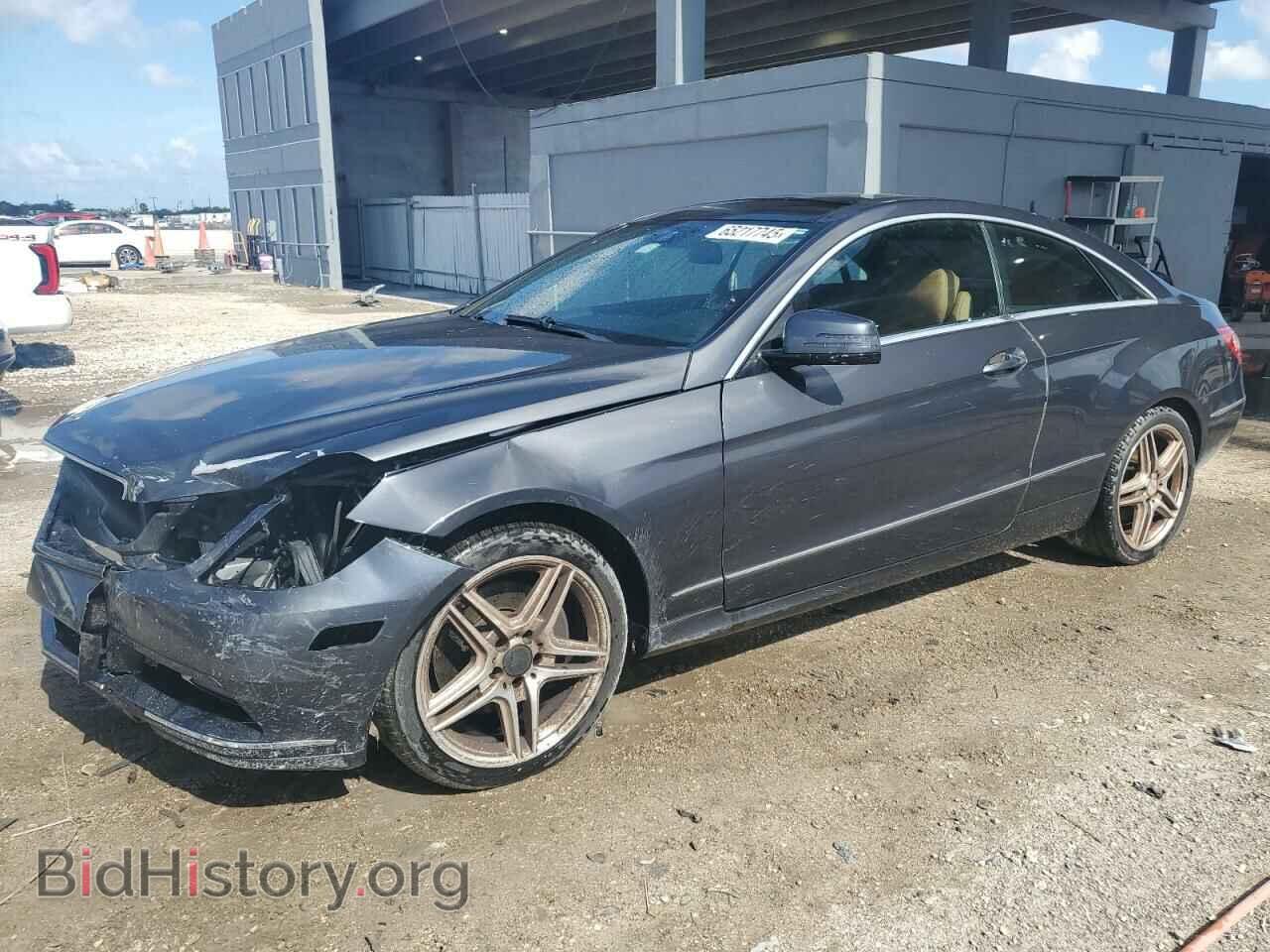 Photo WDDKJ5KB2DF197165 - MERCEDES-BENZ E-CLASS 2013