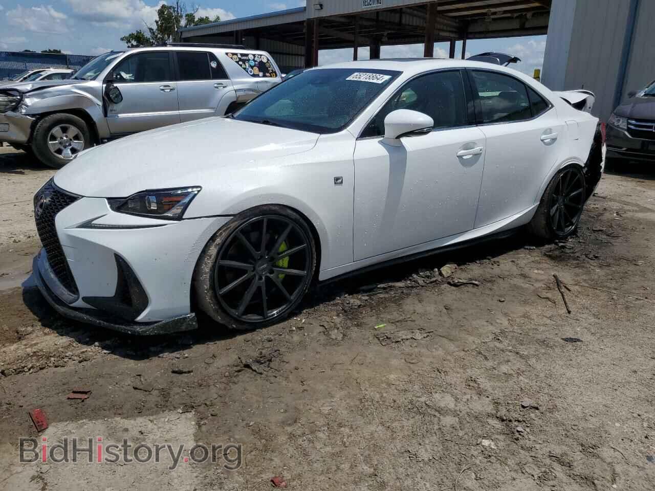 Photo JTHBA1D27H5047014 - LEXUS IS 2017