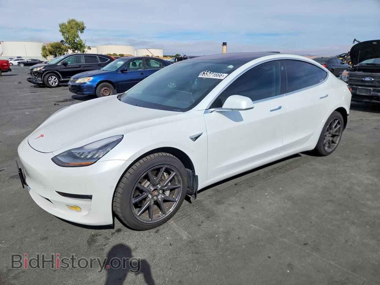Фотография 5YJ3E1EA0JF062569 - TESLA MODEL 3 2018