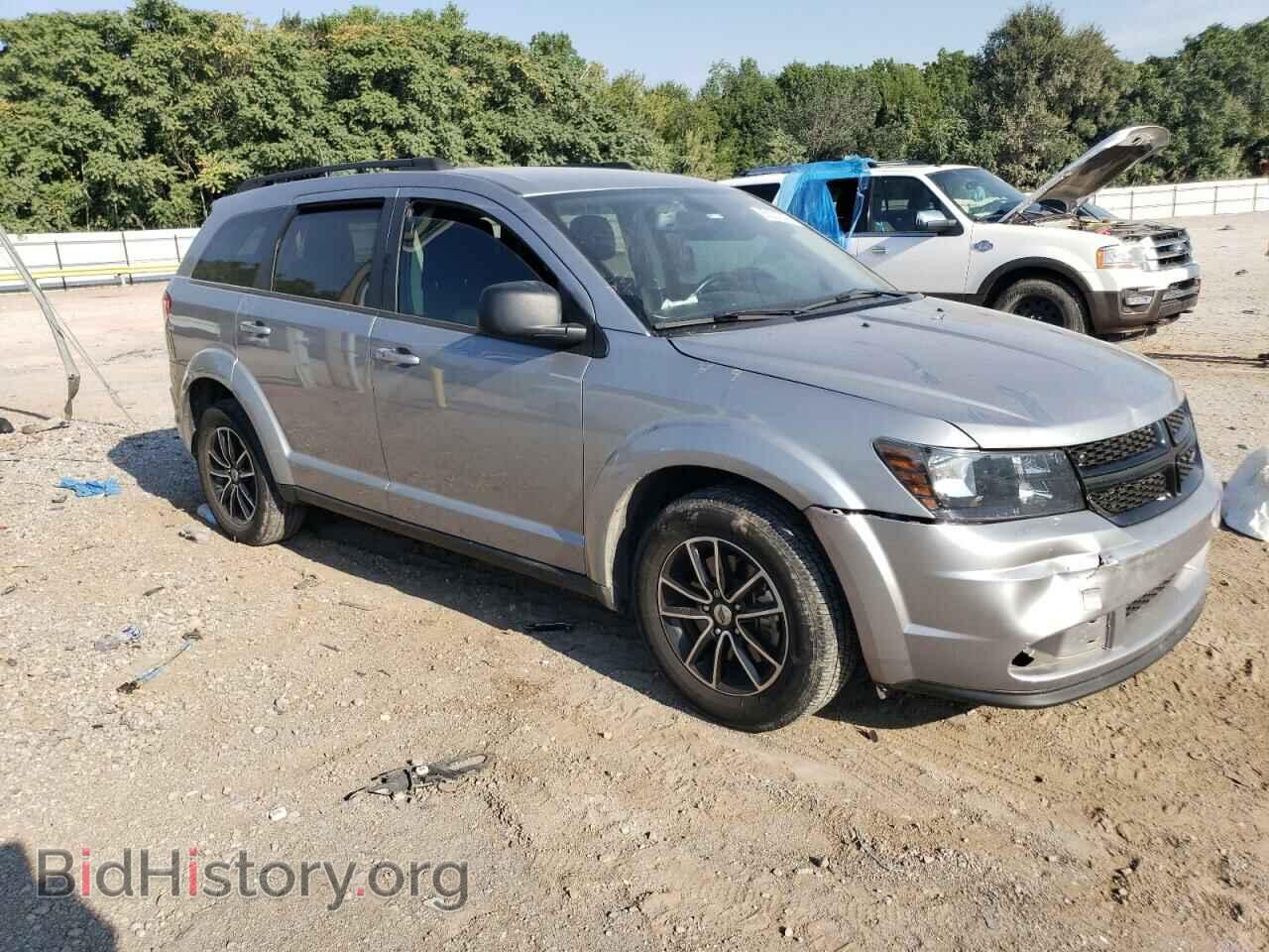 2018 DODGE JOURNEY - VIN: 3C4PDCAB2JT514103 - Фото 4