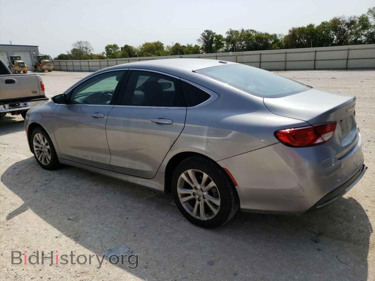 2015 CHRYSLER 200 - VIN: 1C3CCCAB2FN557644 - Фото 2