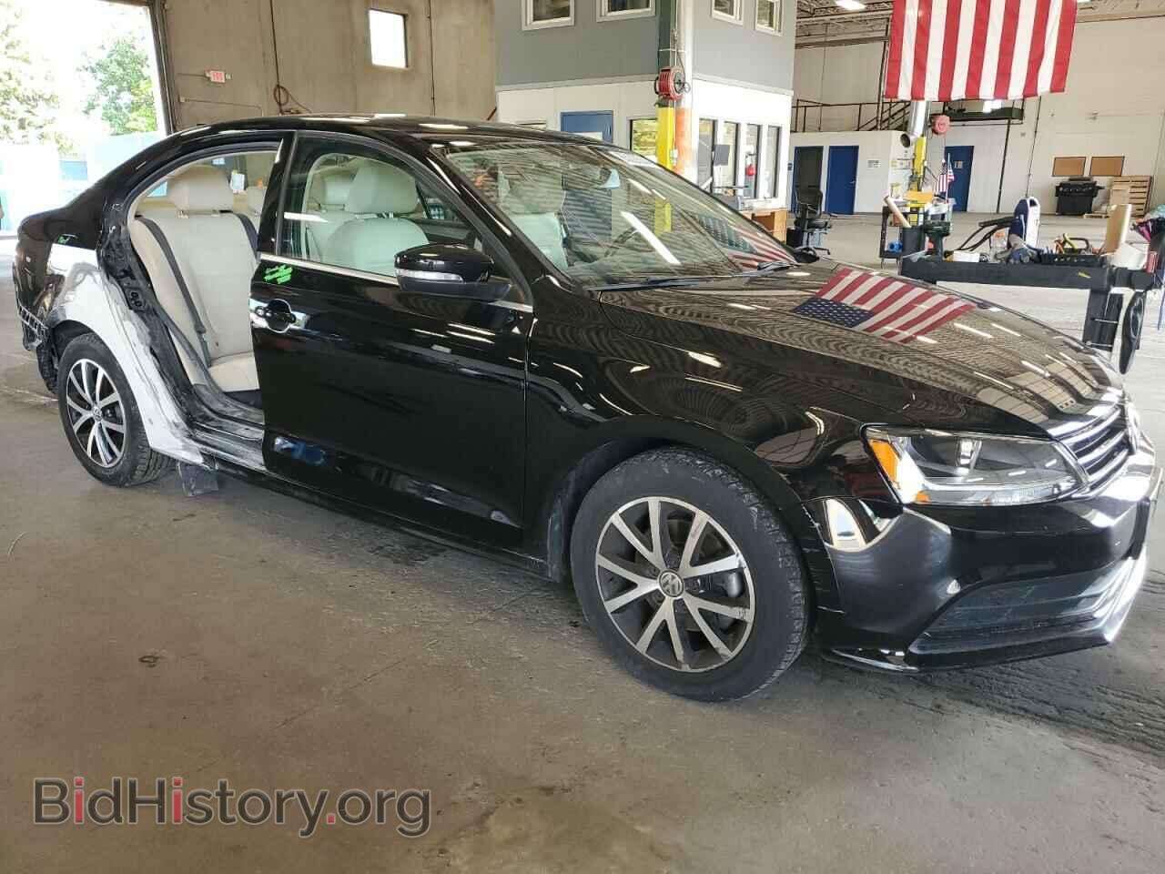 2017 VOLKSWAGEN JETTA - VIN: 3VWDB7AJ4HM261763 - Фото 4