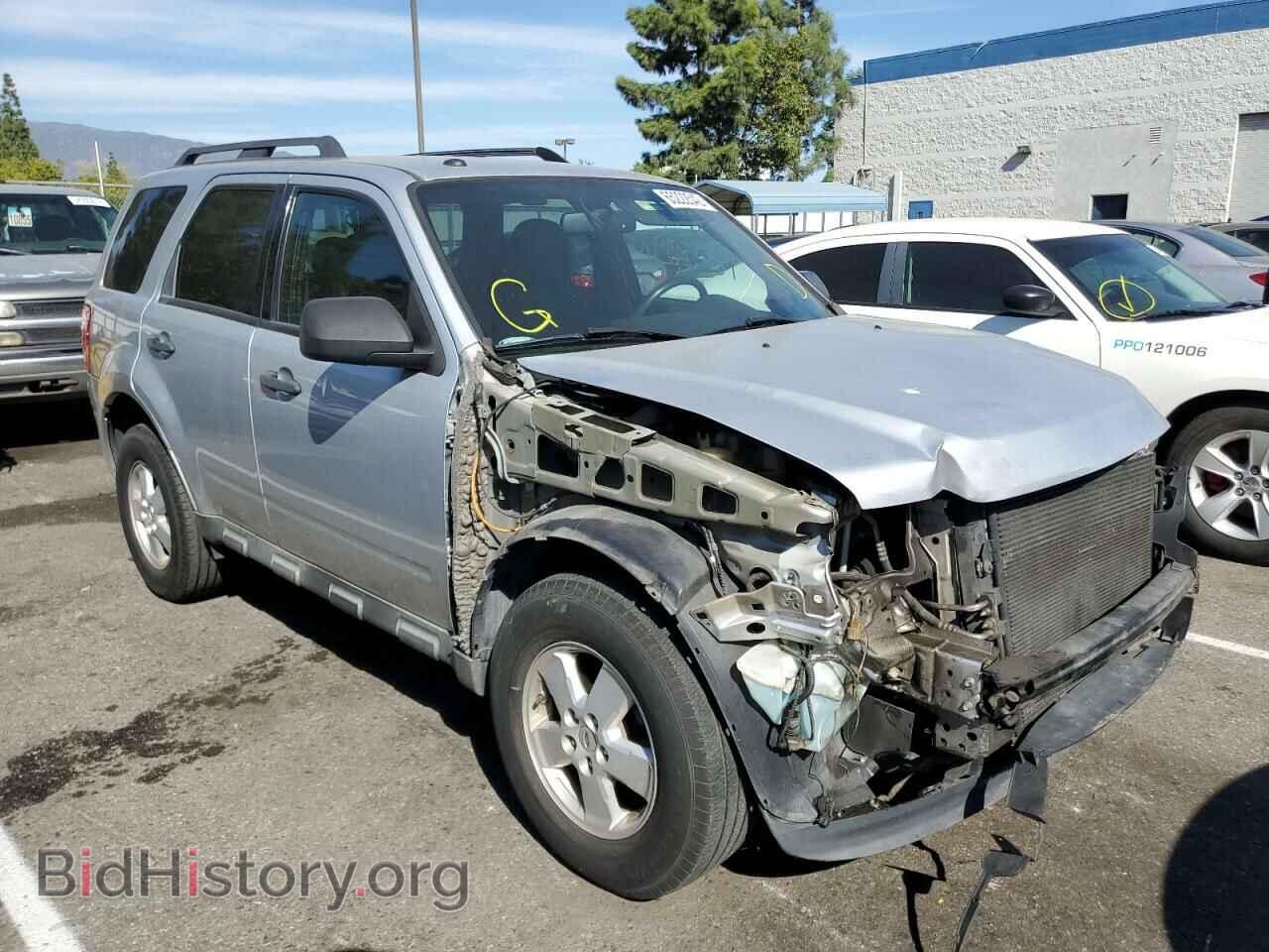 Фотография 1FMCU0D70CKB04582 - FORD ESCAPE 2012