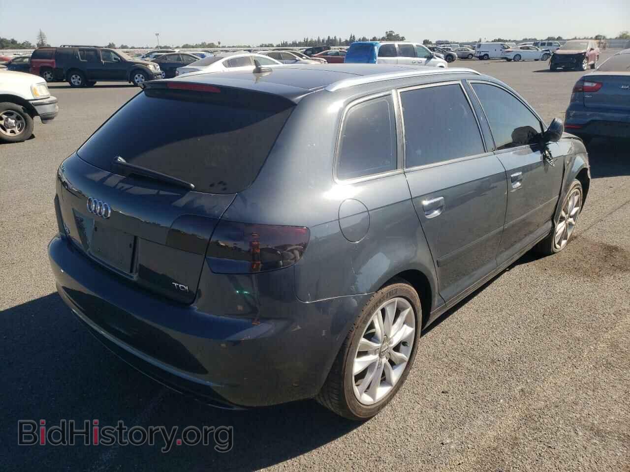 2013 AUDI A3 - VIN: WAUBJAFM7DA012021 - Фото 4