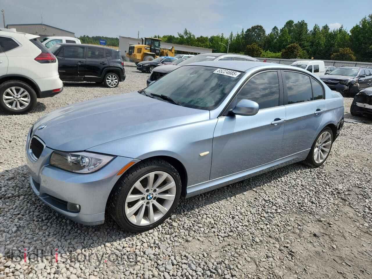 Фотография WBAPH7C52BE126354 - BMW 3 SERIES 2011