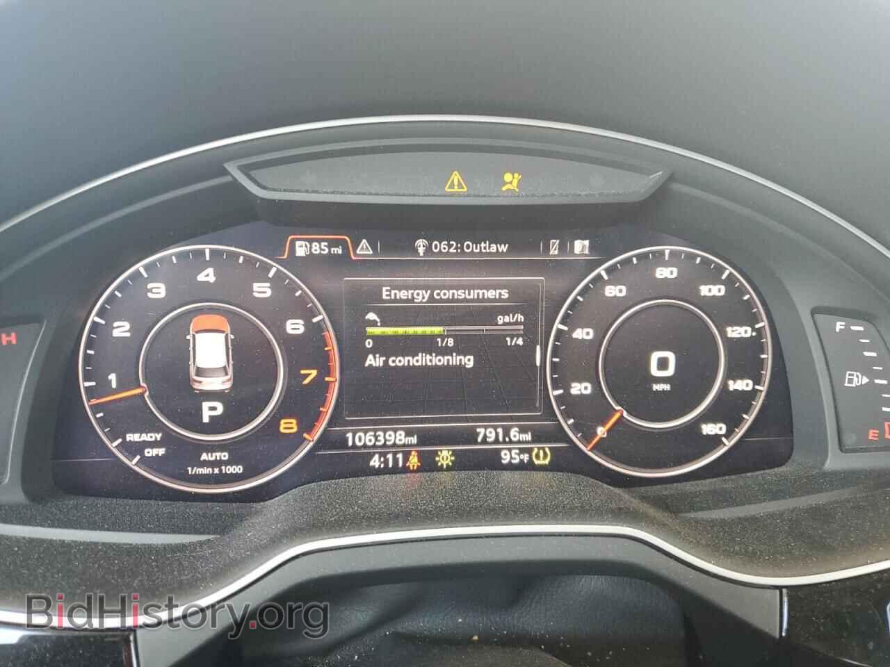 2019 AUDI Q7 - VIN: WA1LAAF72KD044124 - Photo 9