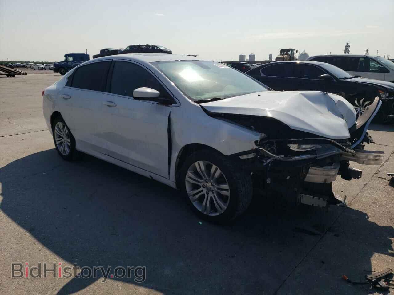 2015 CHRYSLER 200 - VIN: 1C3CCCAB1FN748827 - Фото 4