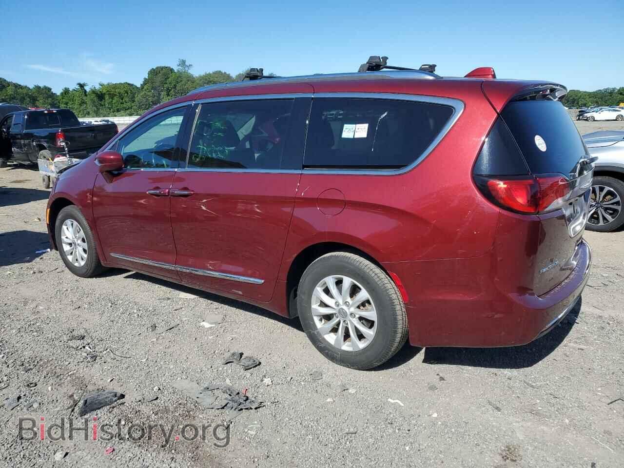 2019 CHRYSLER PACIFICA - VIN: 2C4RC1BG9KR570473 - Фото 2