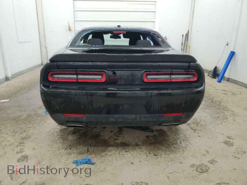 2023 Dodge CHALLENGER (VIN 2C3CDZAG4PH629725) — фото 6 из 12