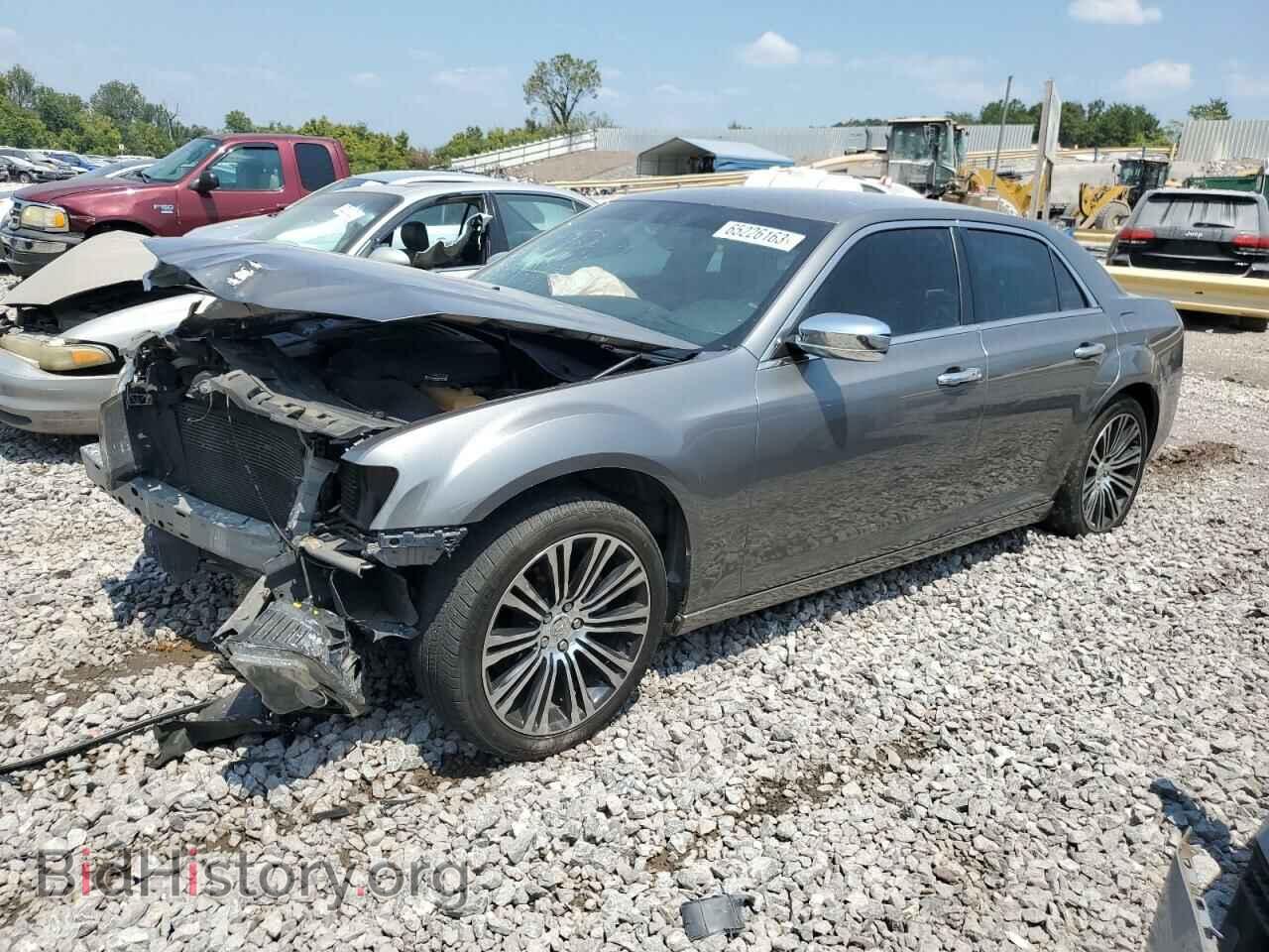 Фотография 2C3CCABG8CH129659 - CHRYSLER 300 2012
