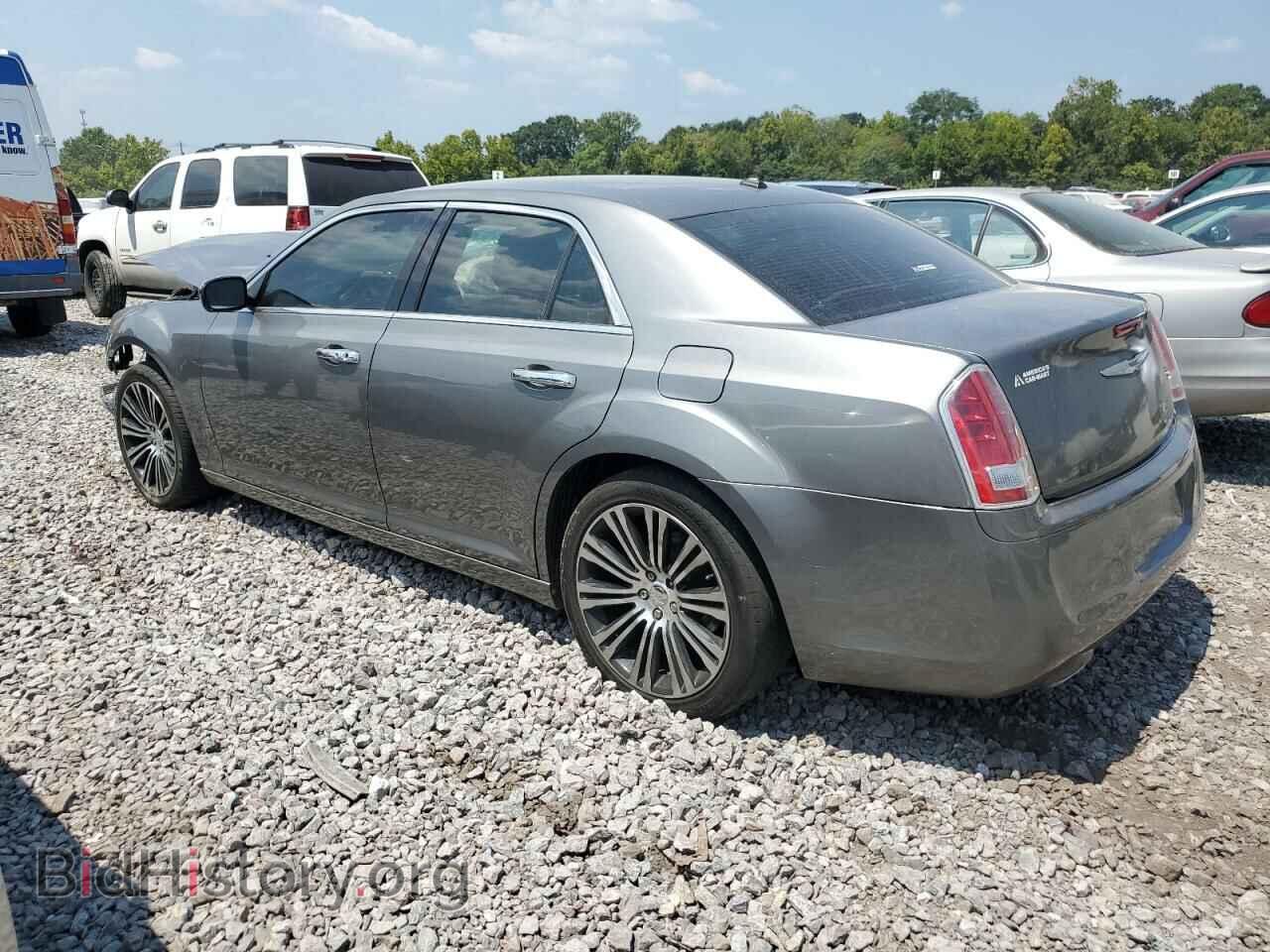 2012 CHRYSLER 300 - VIN: 2C3CCABG8CH129659 - Фото 2