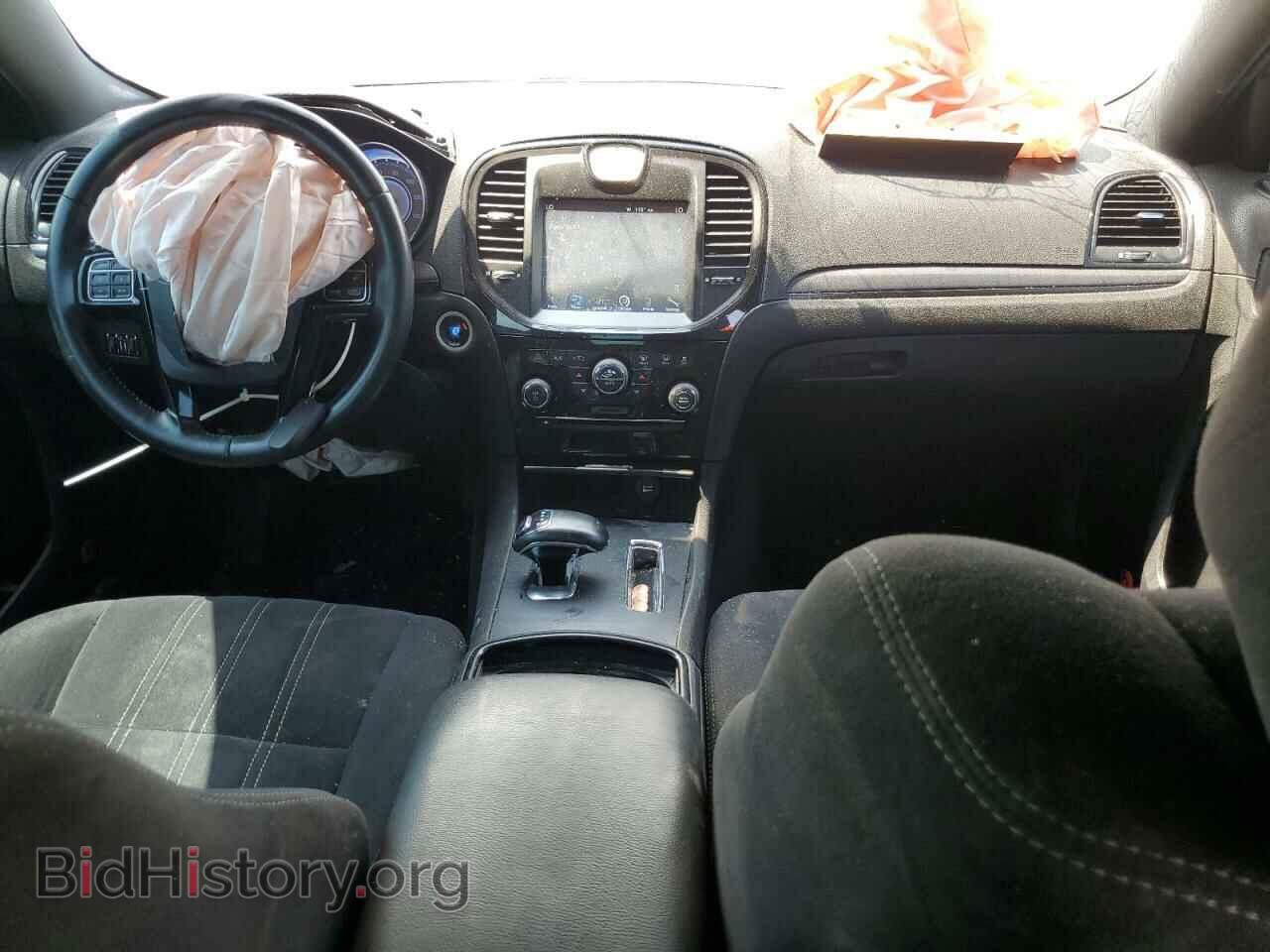 2012 CHRYSLER 300 - VIN: 2C3CCABG8CH129659 - Фото 8