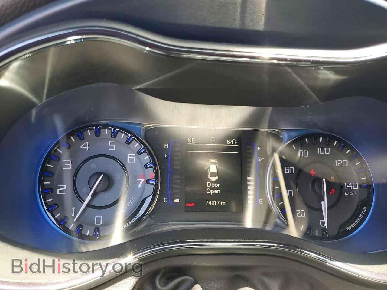 2015 CHRYSLER 200 - VIN: 1C3CCCBG1FN627502 - Photo 9