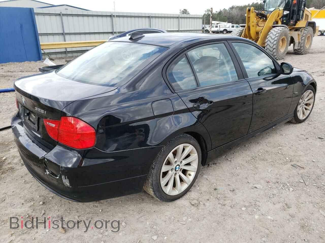 2011 BMW 3 SERIES - VIN: WBAPH5C59BA443642 - Фото 4
