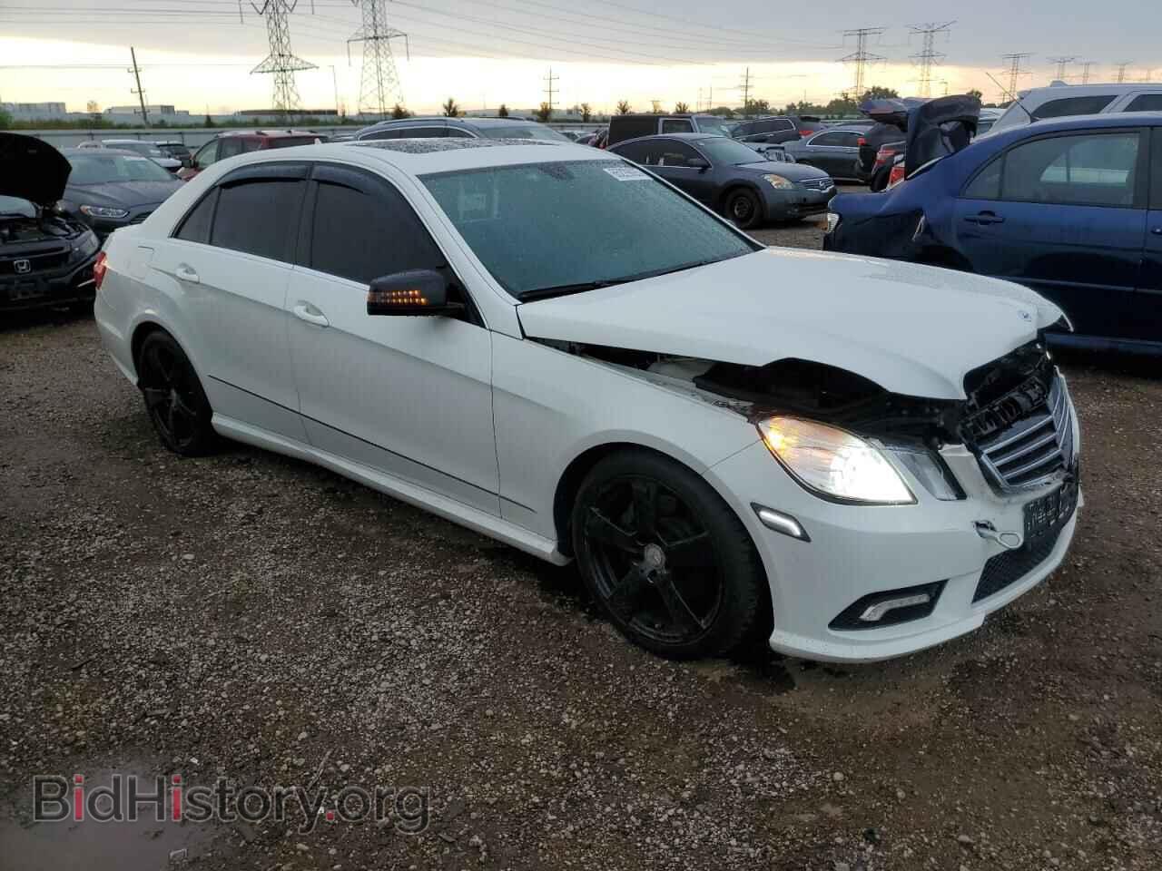 2011 MERCEDES-BENZ E-CLASS - VIN: WDDHF8HB3BA431781 - Фото 4