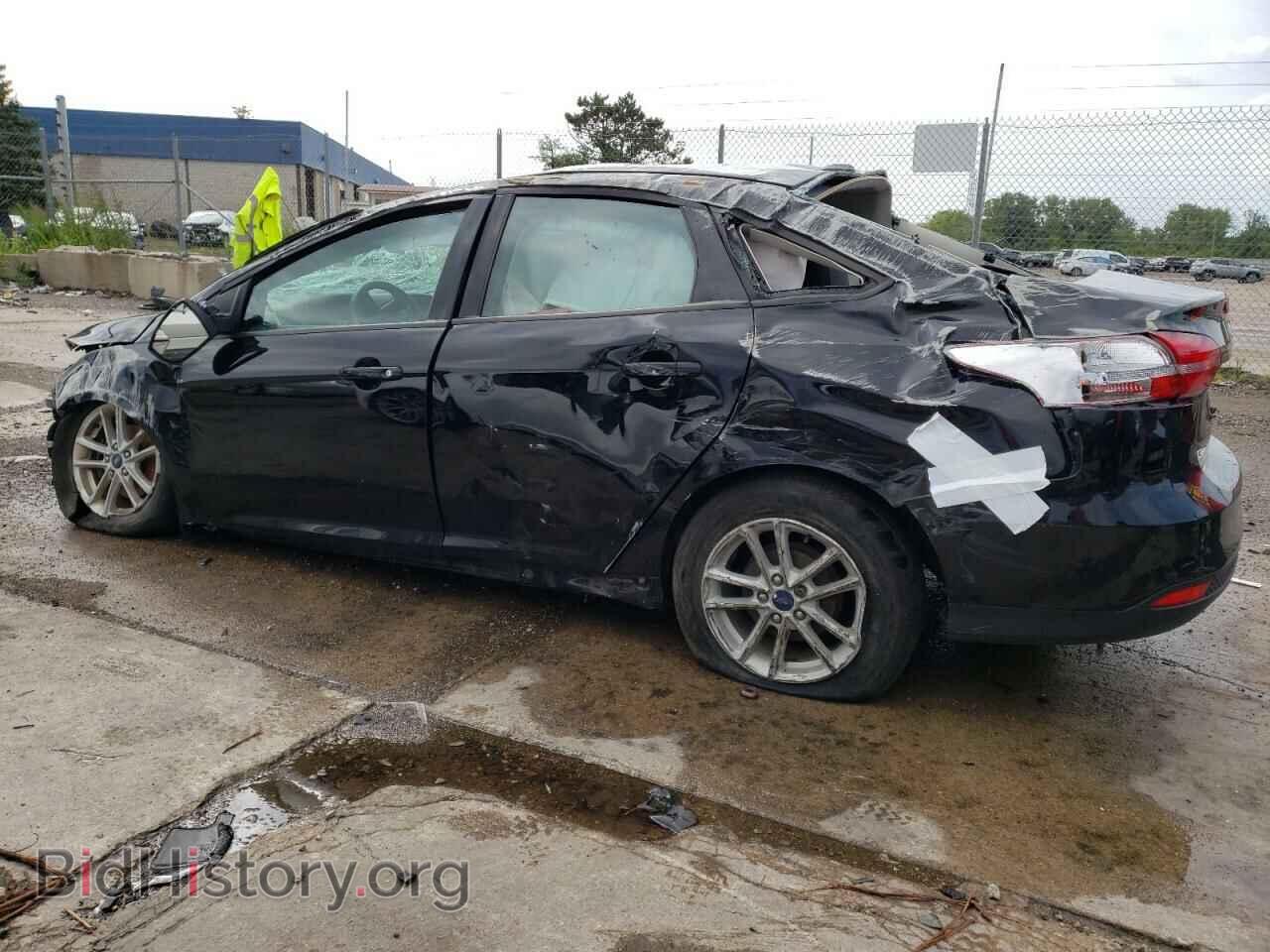2018 FORD FOCUS - VIN: 1FADP3F2XJL277137 - Фото 2