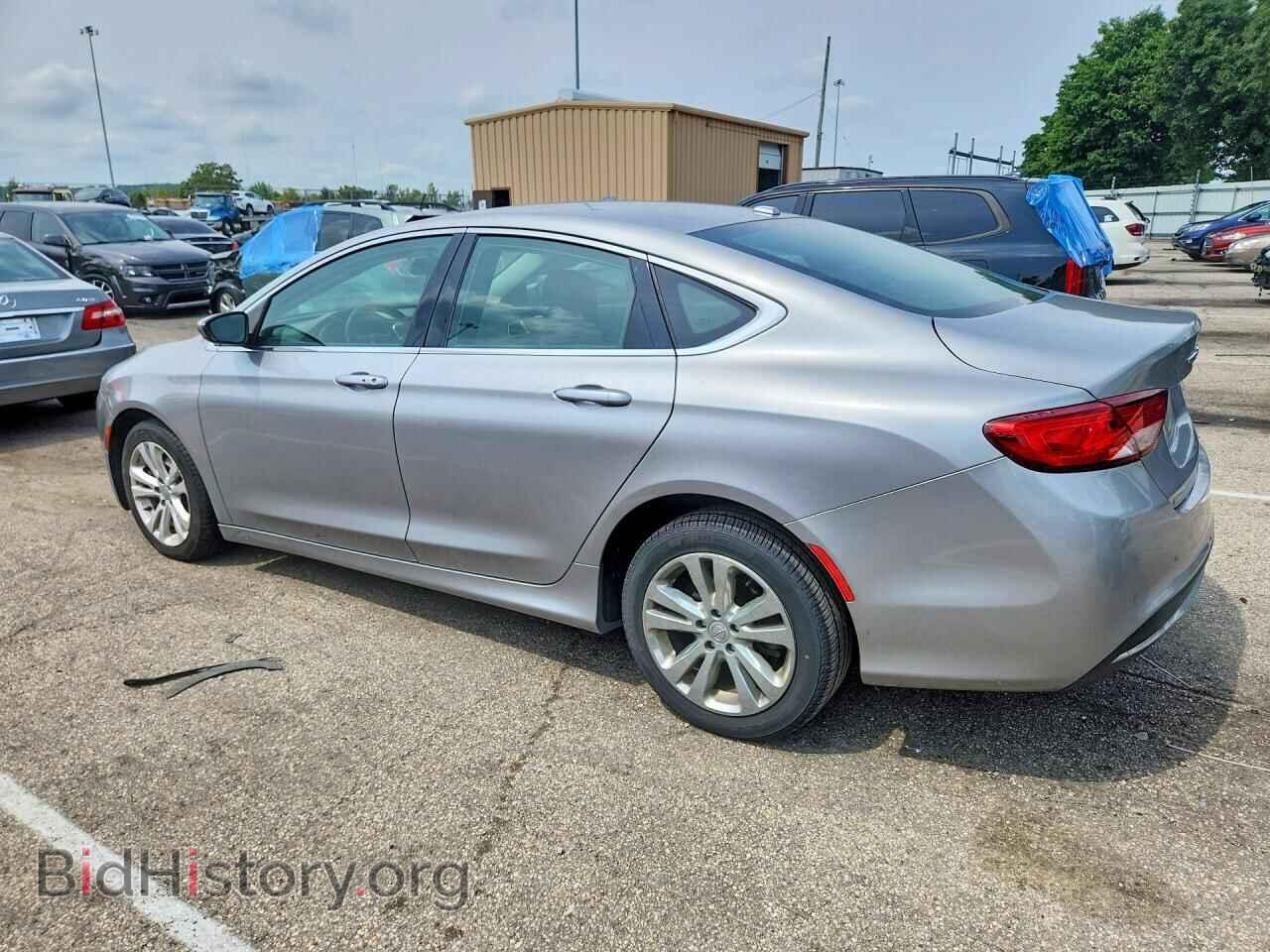 2015 CHRYSLER 200 - VIN: 1C3CCCAB8FN590776 - Фото 2