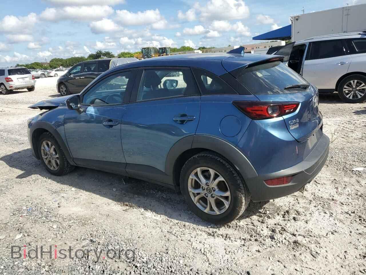 2021 MAZDA CX-3 - VIN: JM1DKDB79M1501062 - Фото 2