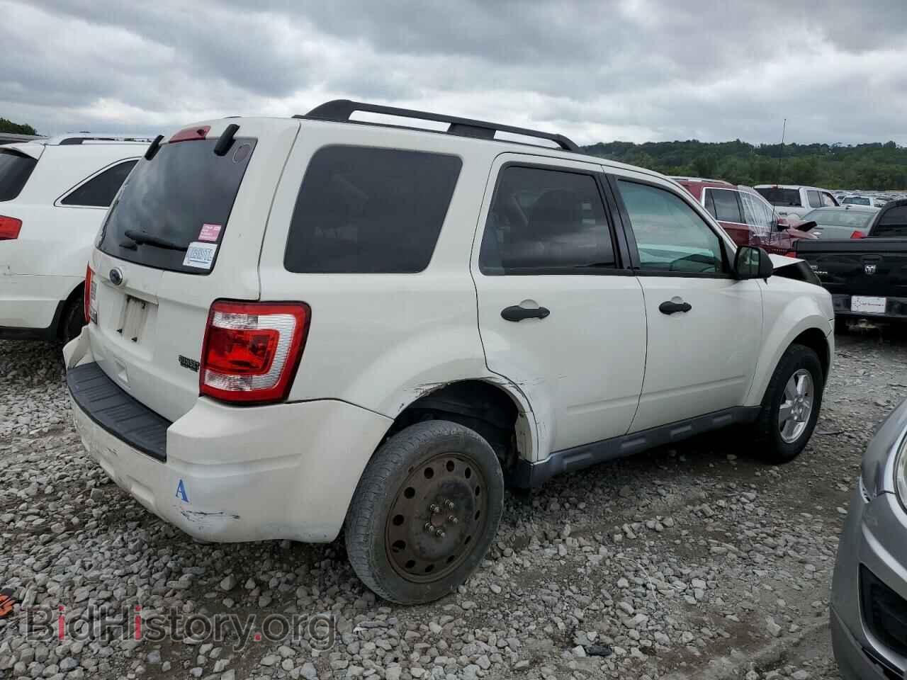 2012 FORD ESCAPE - VIN: 1FMCU0D77CKC66239 - Фото 3