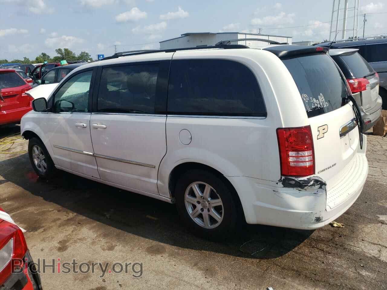 2010 CHRYSLER MINIVAN - VIN: 2A4RR5D14AR129387 - Фото 2