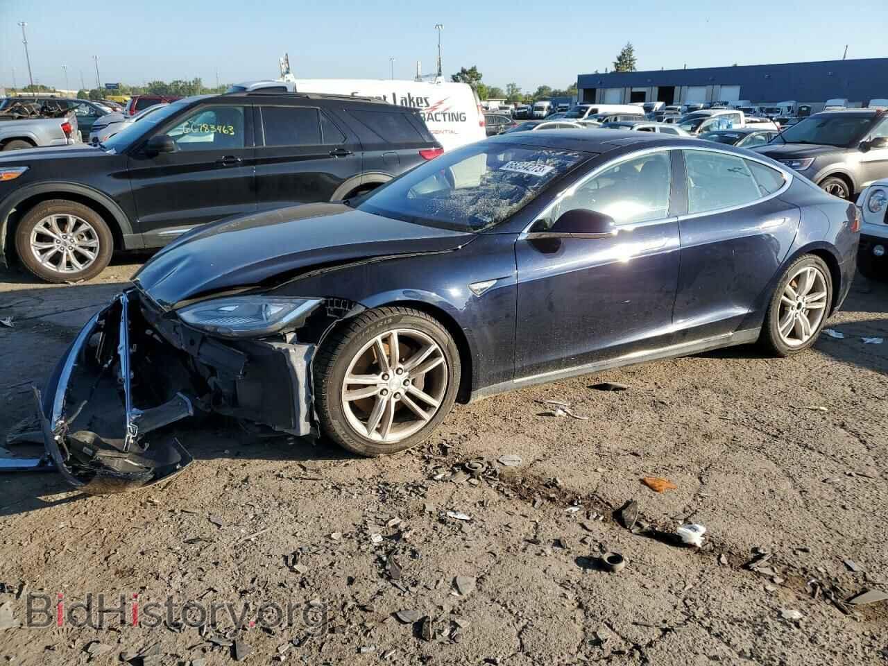 Фотография 5YJSA1CN0DFP11501 - TESLA MODEL S 2013