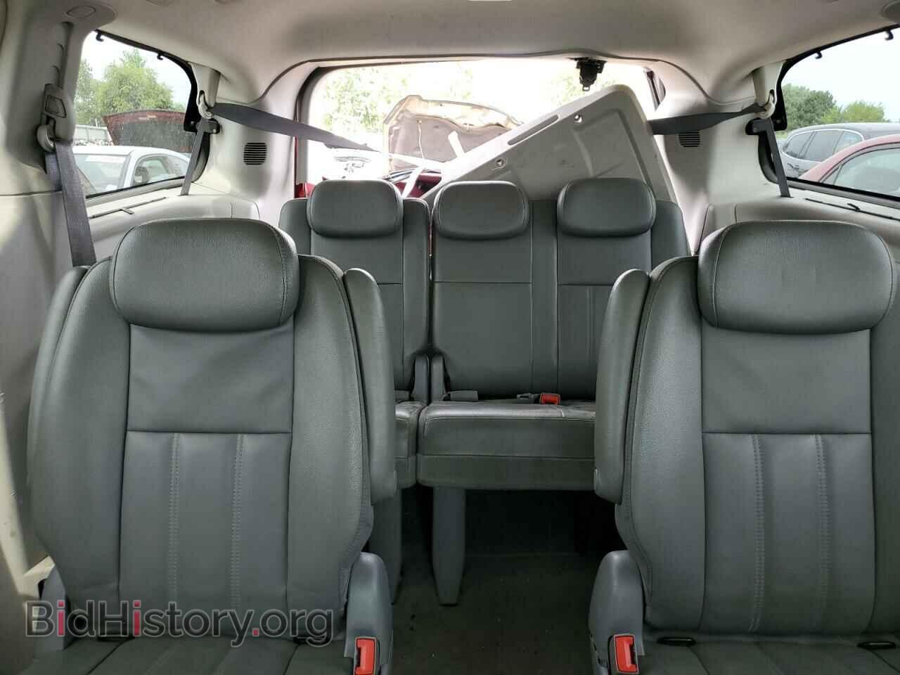 2009 CHRYSLER MINIVAN - VIN: 2A8HR54149R525941 - Фото 10