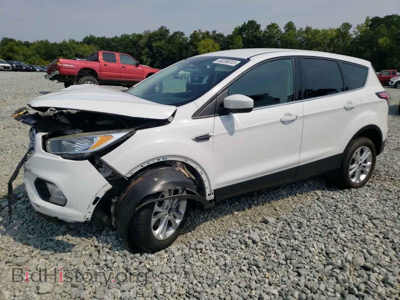 Фотография 1FMCU0GD2HUE56463 - FORD ESCAPE 2017