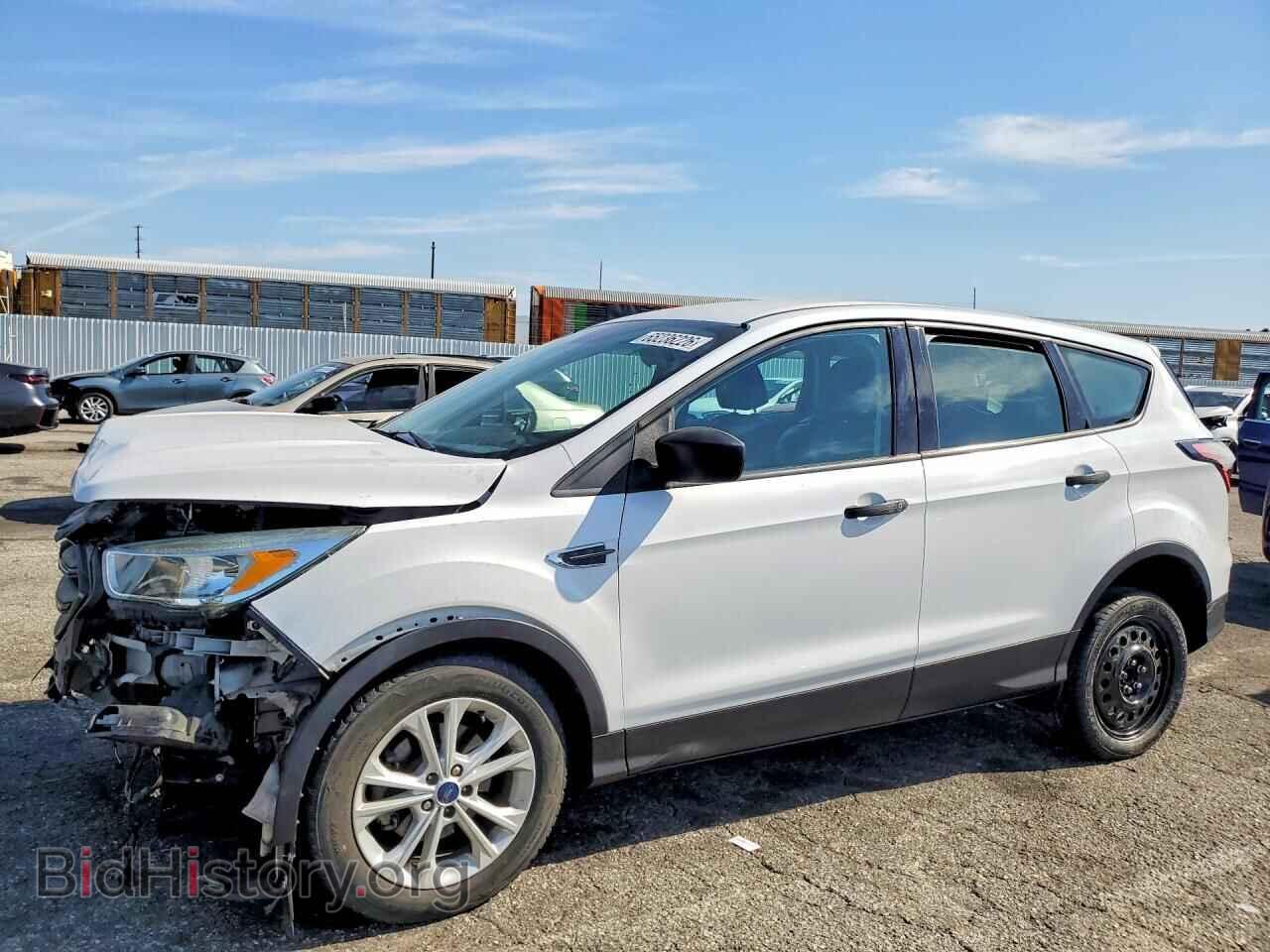 Фотография 1FMCU0F75HUC95831 - FORD ESCAPE 2017