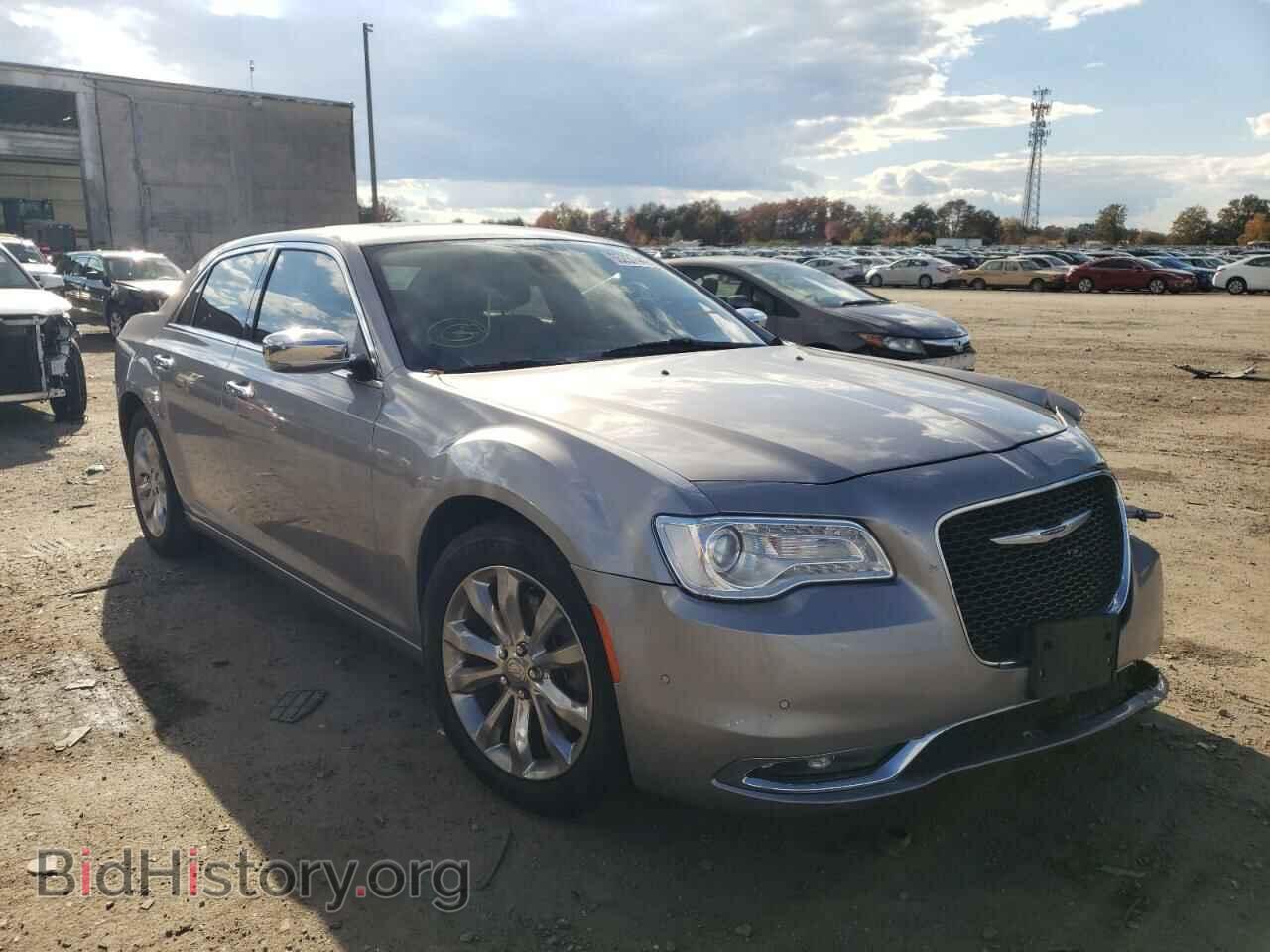 Фотография 2C3CCAKG9JH300108 - CHRYSLER 300 2018