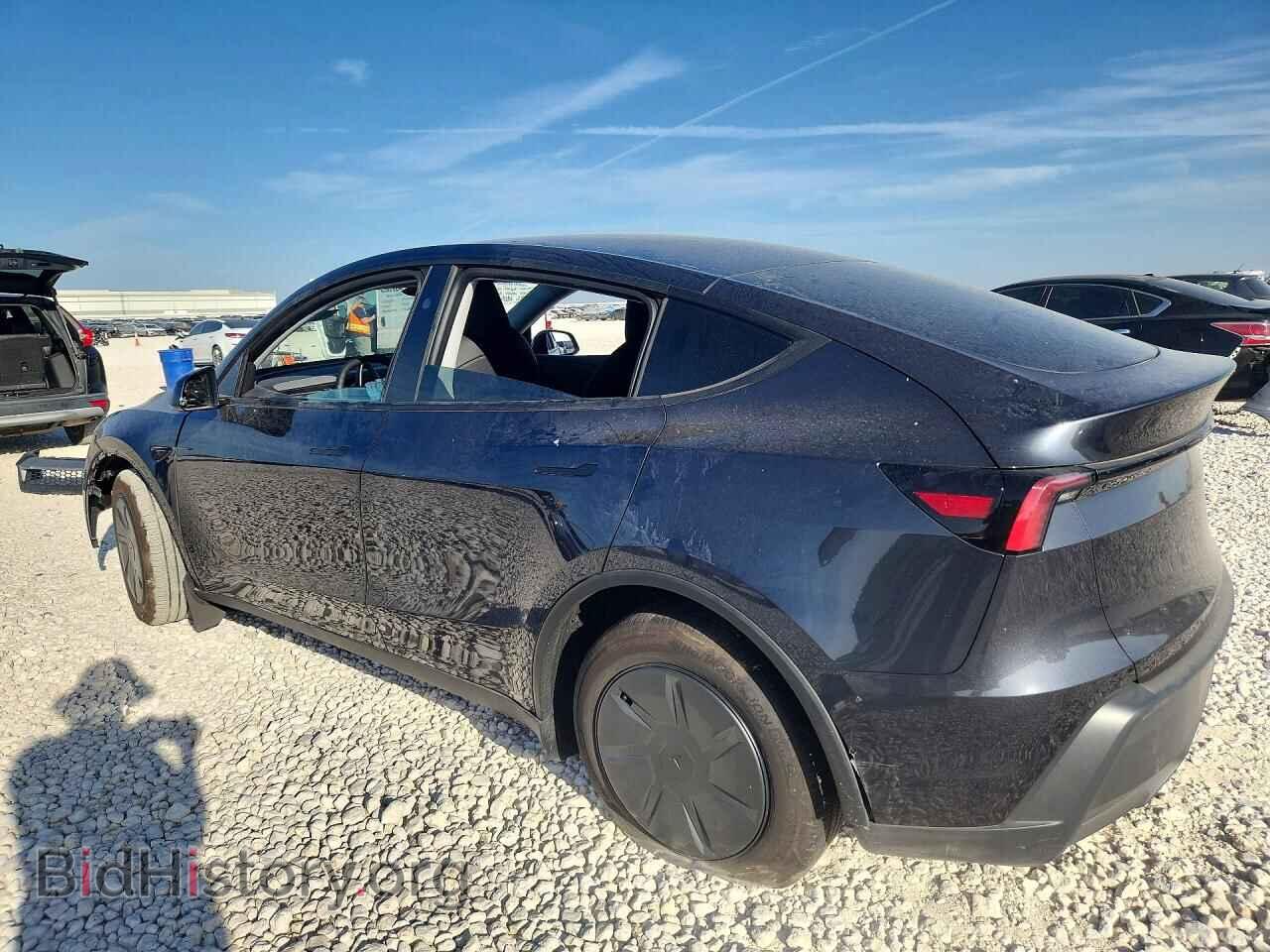 2026 TESLA MODEL Y - VIN: 7SAYGDED5TA606580 - Photo 2