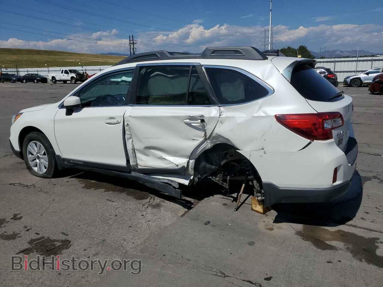 2016 SUBARU OUTBACK - VIN: 4S4BSBCCXG3293639 - Photo 2