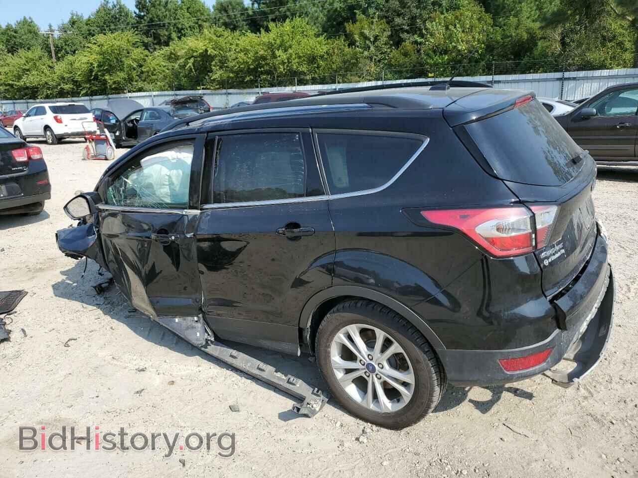 2017 FORD ESCAPE - VIN: 1FMCU0GD2HUB77496 - Фото 2