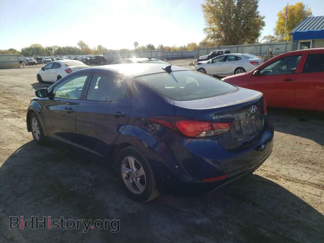 2015 HYUNDAI ELANTRA - VIN: 5NPDH4AE8FH578564 - Фото 3